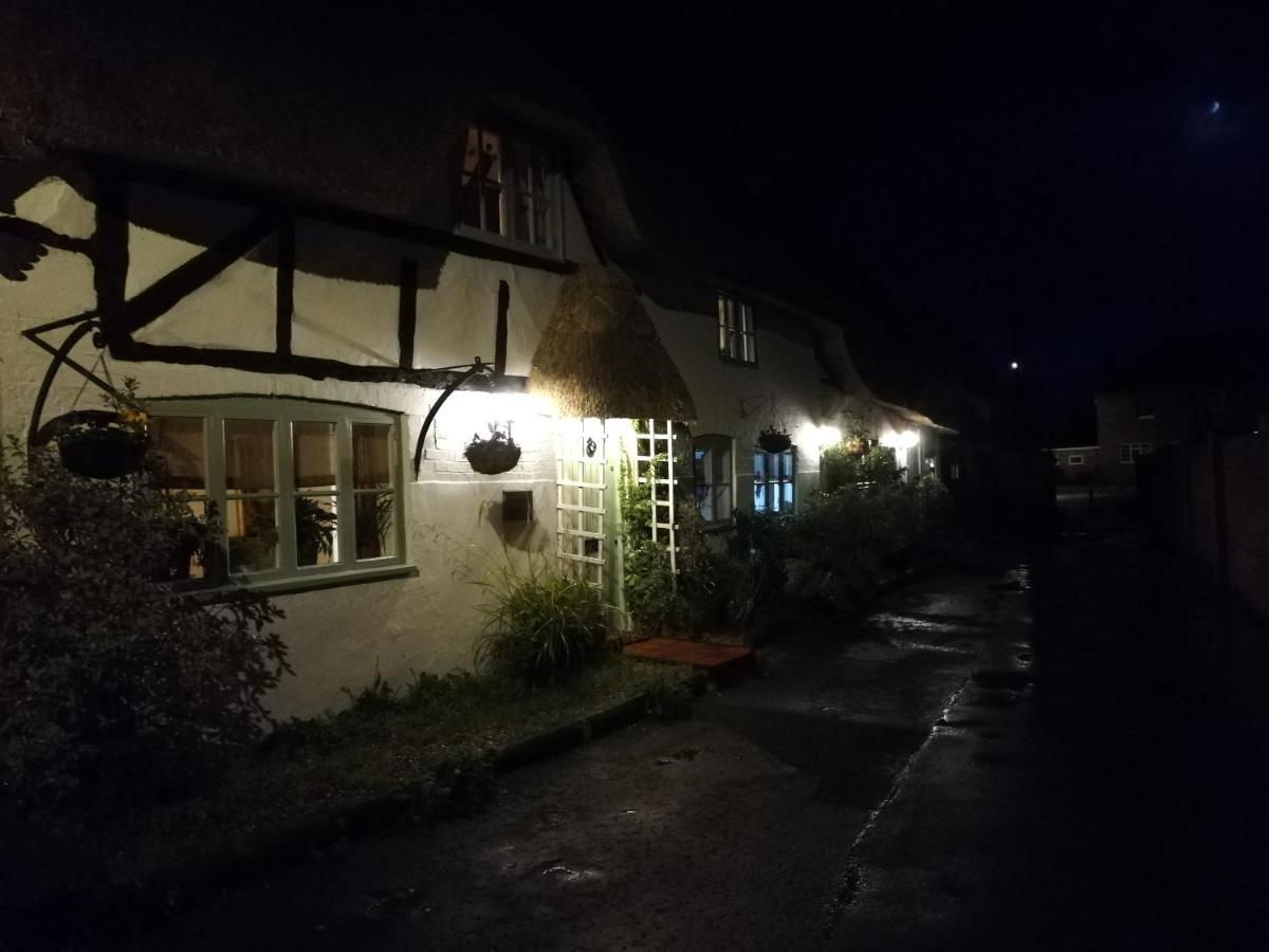 Michaelmas Cottage Upavon 外观 照片